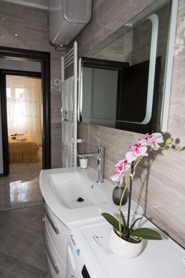 Apartman Horizont Apartment Omis Ngoại thất bức ảnh